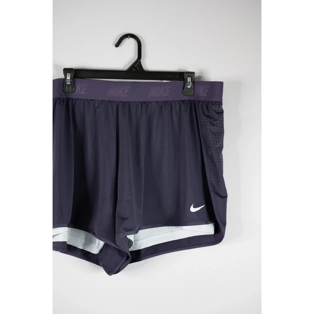 Nike Dri-FIT Running Shorts Womens 2X Purple 2-in-1‎ Perforated Training workout